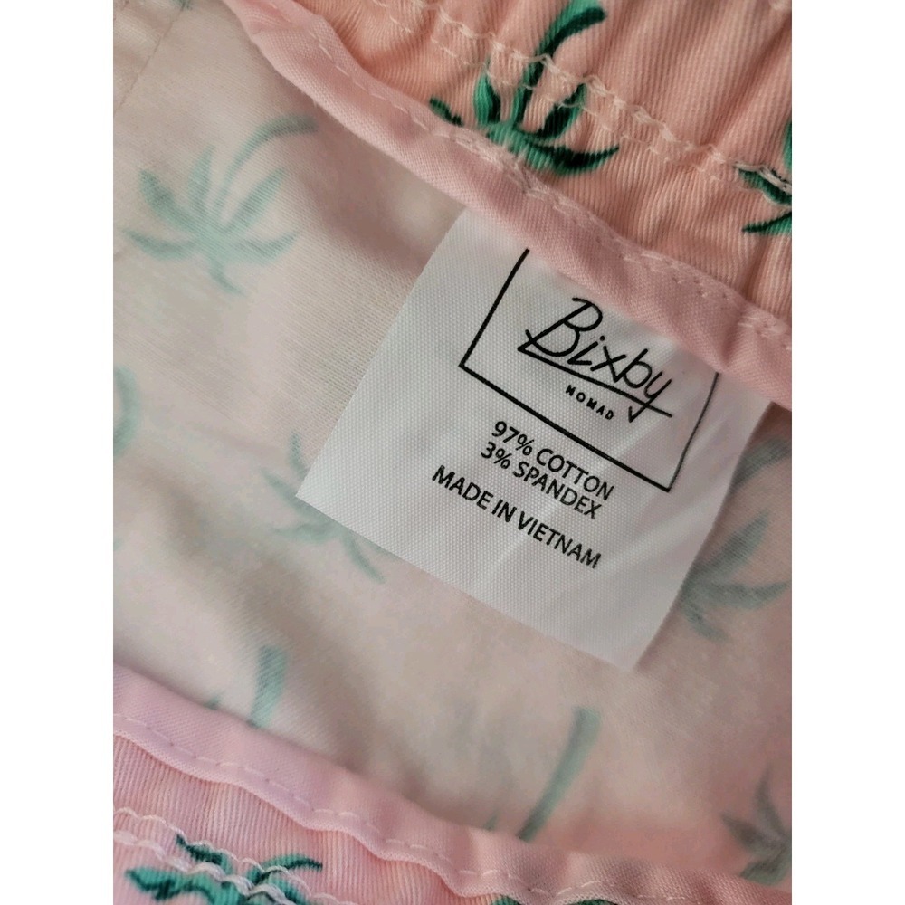 💕Bixby Nomad Mens Cottom Blend Pink Shorts With Palm Tree Size 30 New - Picture 3 of 5